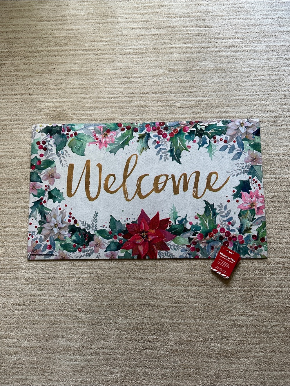 FLOMO Holiday Essentials Door Mat Entryway Welcome Mat Pointsettia 17” x 30”